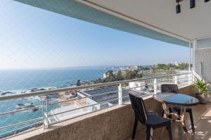 Neptuno Apartment 2BR WSea View & Parking