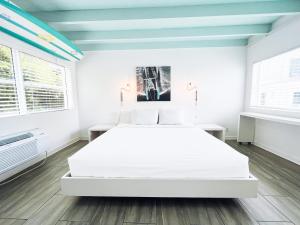 One-Bedroom King Suite room in Aqua Hotel