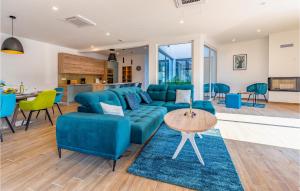 Beautiful Home In Porec With Kitchen 