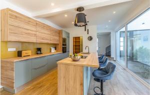 Beautiful Home In Porec With Kitchen