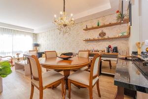 Ap pertinho do centro Gramado, e próximo a mercado