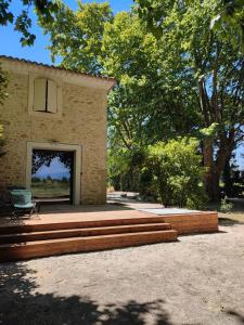 Maisons d'hotes La taniere du grand singe, cocoon avec jacuzzi : photos des chambres