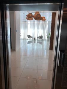 Abreeza chills place T2-2720