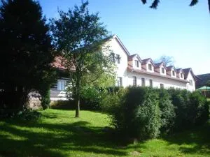 Penzion Pod Vyhlídkou - Sobčice