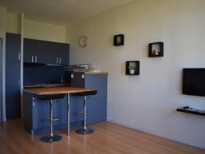 Appartement Font-Romeu-Odeillo-Via, 3 pièces, 6 personnes - FR-1-580-74