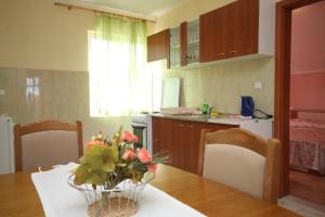 Apartments with a parking space Cavtat, Dubrovnik - 8965