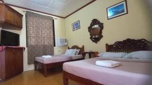 RF ANICETO MANSION