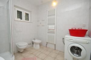 Apartments with parking space Zavala, Hvar - 8802