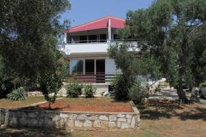 Apartments by the sea Verunic, Dugi otok - 8105