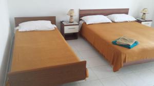 Two-Bedroom Apartment with Terrace and Sea View room in Apartment Savar 8079c