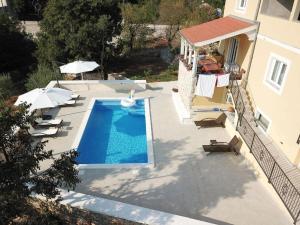 Family friendly apartments with a swimming pool Sali, Dugi otok - 8083