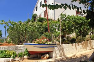 Apartments by the sea Sali, Dugi otok - 8110