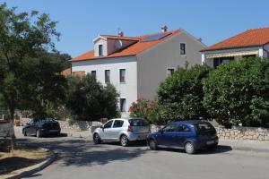 Apartments with a parking space Mali Losinj (Losinj) - 8090 