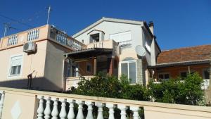 Apartments with parking space Sali, Dugi otok - 8153