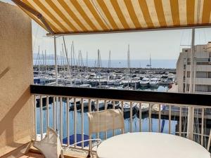 Charmant T2 à La Favière avec piscine et parking privé, proche plages et commerces - FR-1-610-13