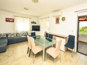 Holiday Home Anđela by Interhome - 马斯莱尼察