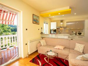 Apartment Olivia by Interhome