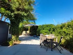 L'OUSTO - Studio avec magnifique Terrasse à 5 min de Cassis - 卡努