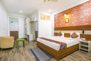 FabHotel Aravali Suites
