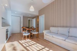 Apt wTerrace 10 min walk from Piazza S.Stefano
