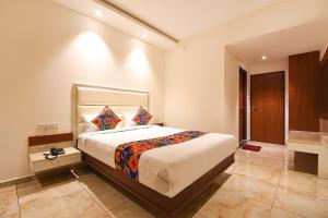 FabHotel High Rise - Marathalli