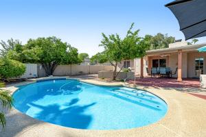 Thunderbird Retreat