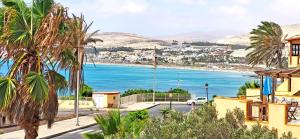 Holiday flat BLUE OCEAN, beachfront, sea view, 1 bedroom, livingroom, fast internet