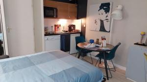 Appartements La Baule, studio cosy. Quartier Jumping/Atlantia : photos des chambres