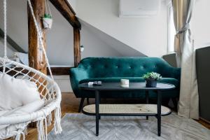 Sky-View Studio with Cozy Boho Vibes by Flat Mаnager