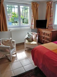 Appartements T1 ou T2 dans villa avec jardin proche Biarritz : photos des chambres