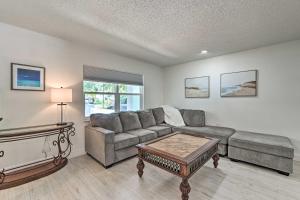 Lovely Lakeland Home w Game Room, Near Lake!
