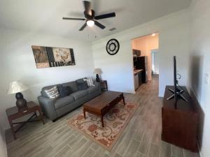 Cozy suites 4 less