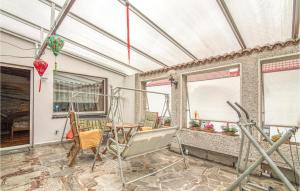 Cozy Apartment In Gdynia With Wifi