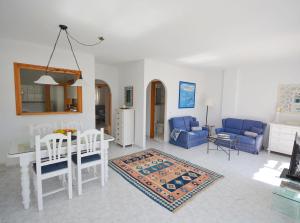 Apartamento la vista, Frigiliana 2 bedroom apartment with amazing views, pool and free private parking HansOnHoliday Rentals