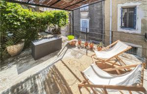 Maisons de vacances Amazing home in Capestang with WiFi and 3 Bedrooms : photos des chambres