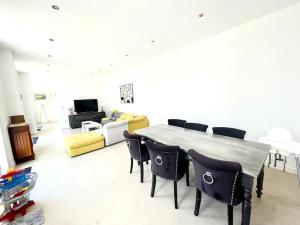 Villas Tres jolie Villa Bianca, maison avec jardin prive a Deauville : photos des chambres