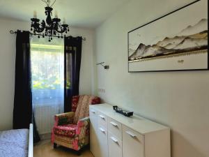 Lovely spacious Apartment-80m2-OLD STYLE-tourist area