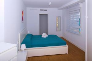 APARTMENT BY THE SEA CALACEITE