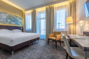 Junior Suite room in Palace Hotel Tallinn