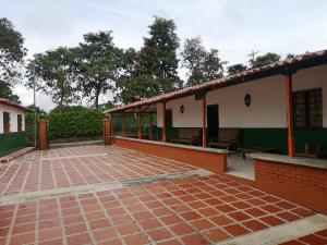 Preciosa Finca en el Eje Cafetero, Quindío- Colombia