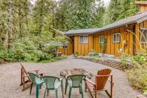 Creekside Cabin - Zigzag