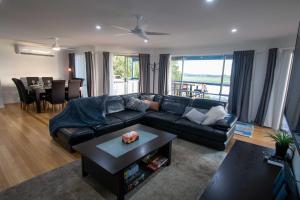 Big Blue Tailem Bend