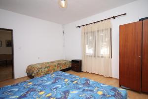 Seaside secluded apartments Cove Rapak, Hvar - 8766