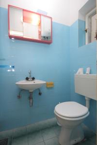 Apartments with a parking space Hvar - 8769