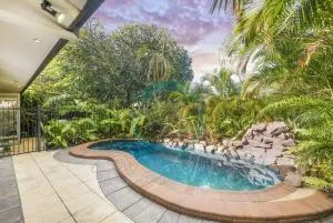ZEN TREETOPS - Boutique 2-BR Apt w/ Private Pool - Larrakeyah