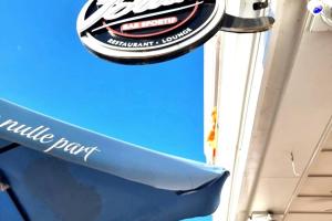 Cozy Spacious 1-BDR Studio #8. FREE Parking