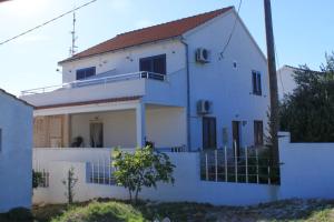 Apartments by the sea Rukavac, Vis - 8893