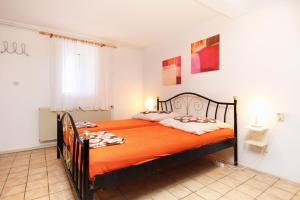 Apartments by the sea Brgujac, Vis - 8899