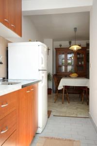 Apartments with WiFi Dubrovnik - 9083