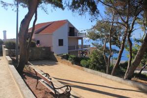 Apartments by the sea Zavalatica, Korcula - 9137